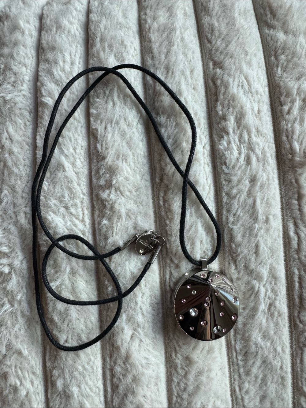 Swarovski Silver Tone Crystal Embellished Solid Perfume Compact Pendant Necklace